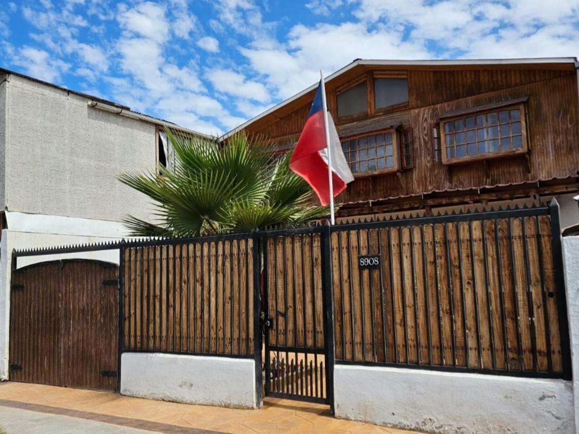 Hostal Sol Y Luna Сантьяго Экстерьер фото